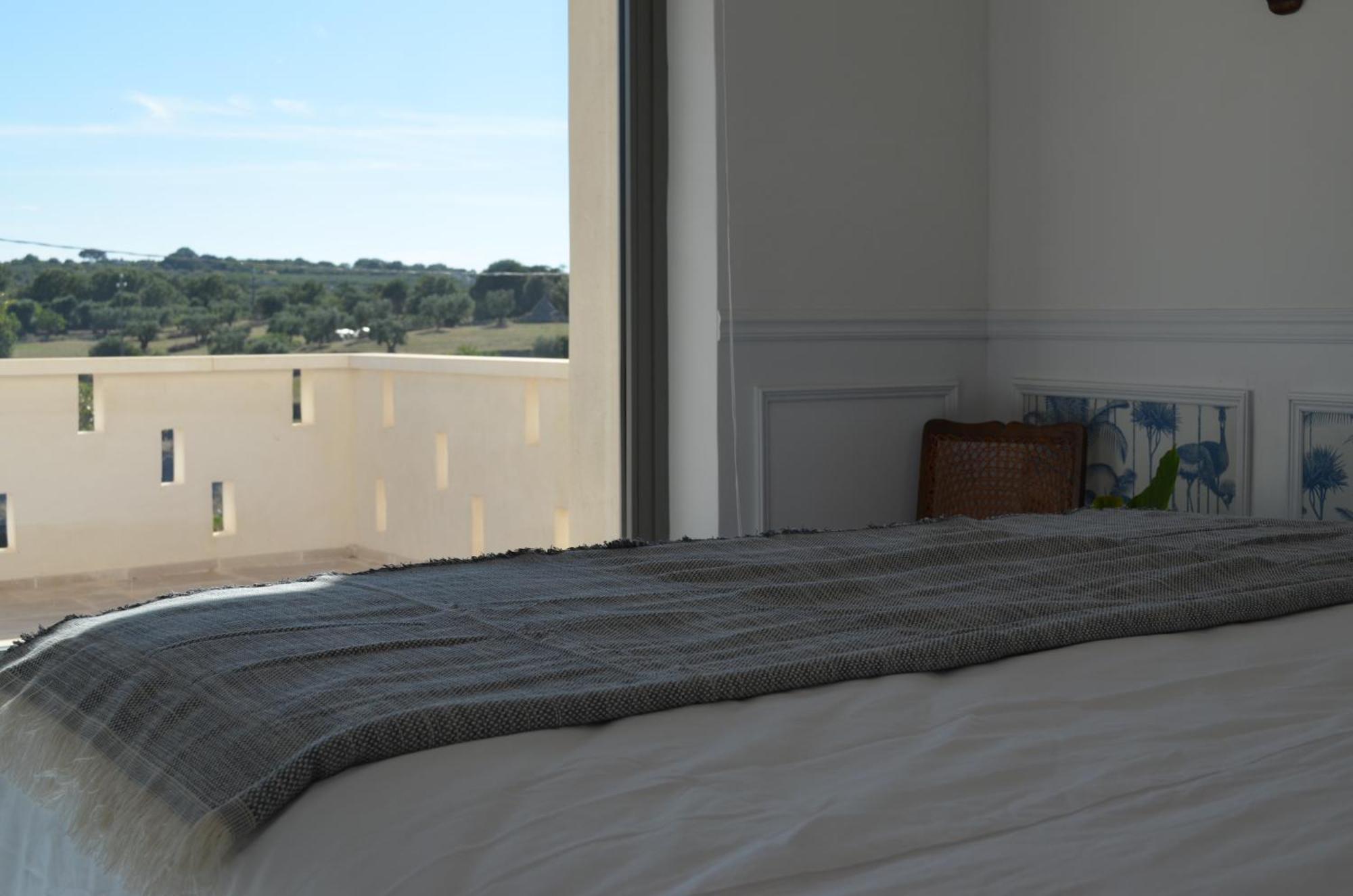 B&B Fuga Al Trullo Остуни Экстерьер фото